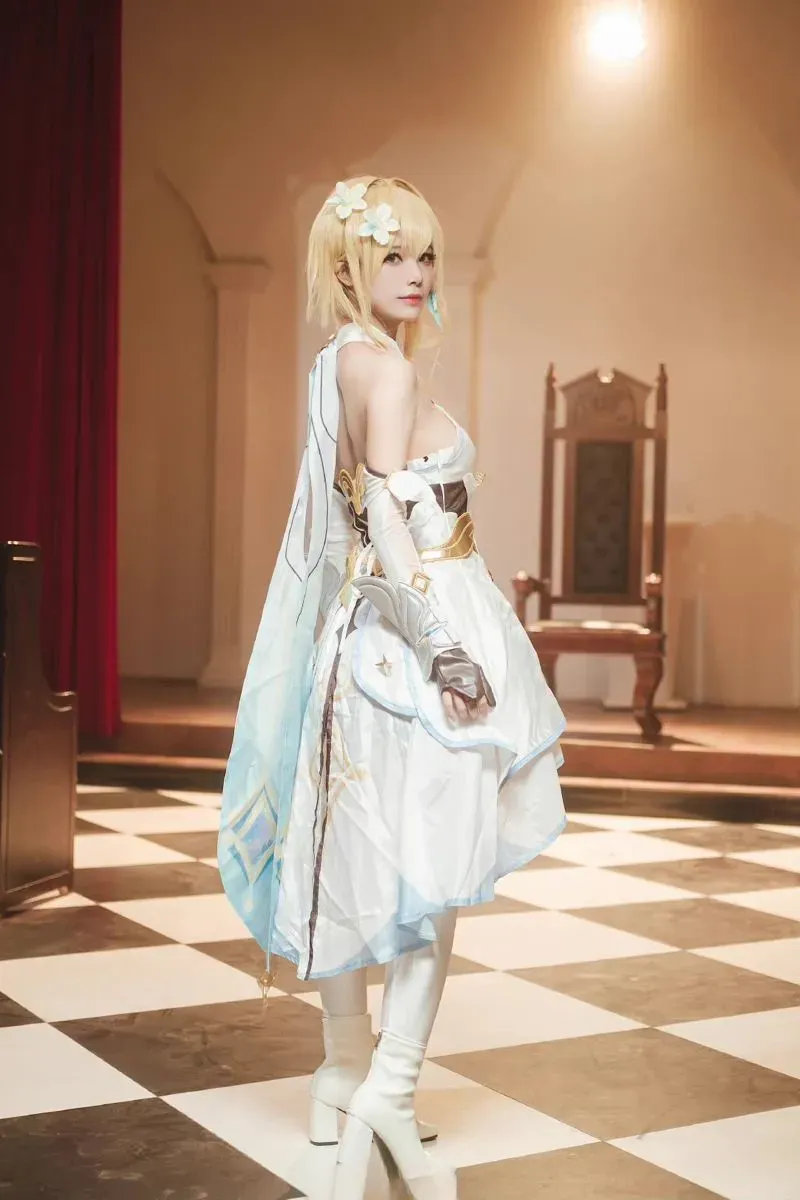 ảnh gái cosplay 17