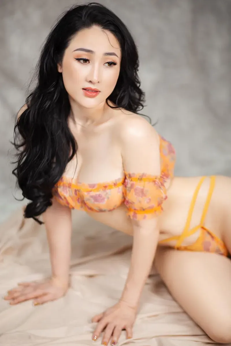 gái xinh mặc bikini 37