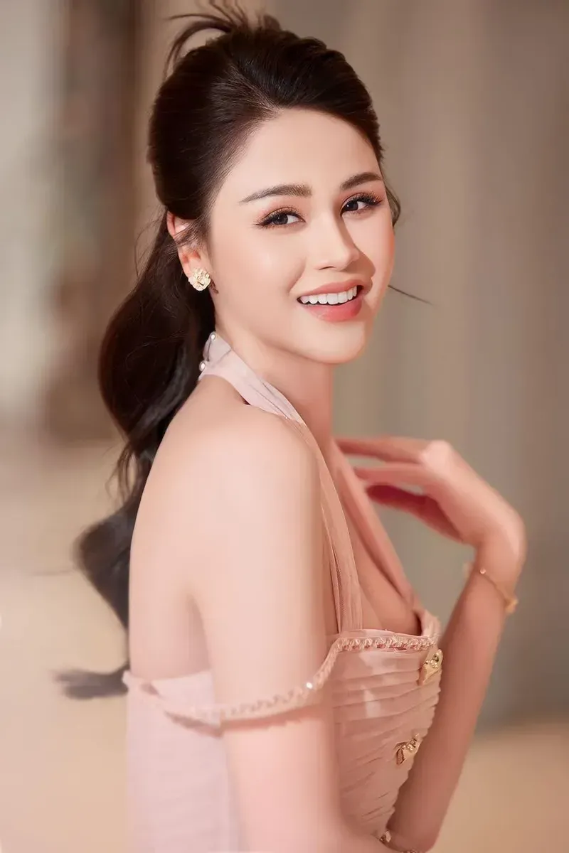 Lương Thu Trang 31