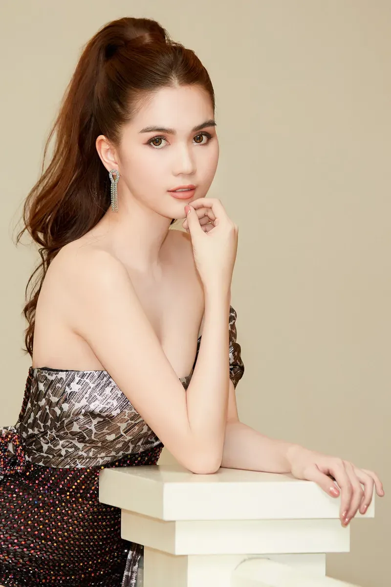 Ngọc Trinh 6