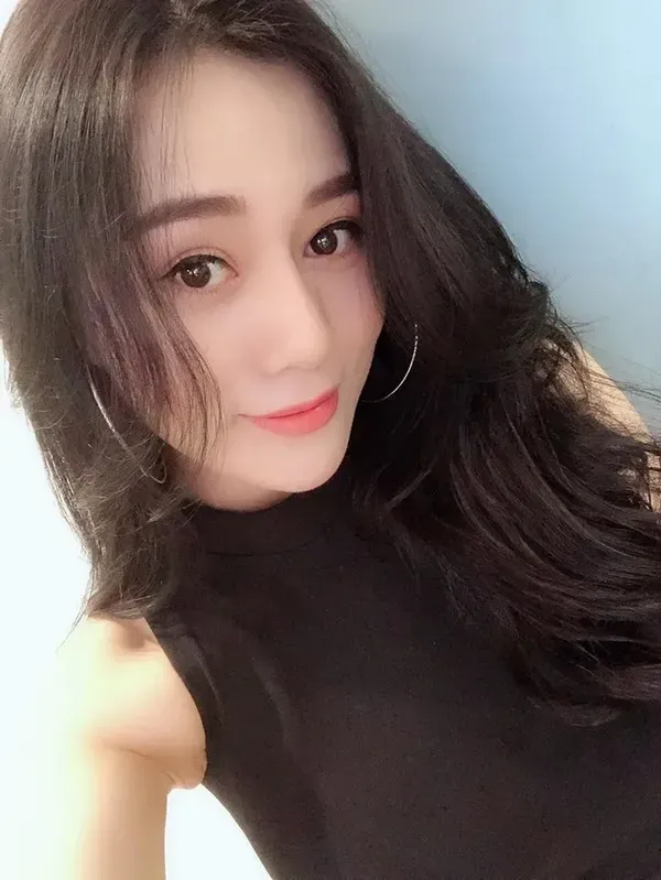 Phương Oanh 13