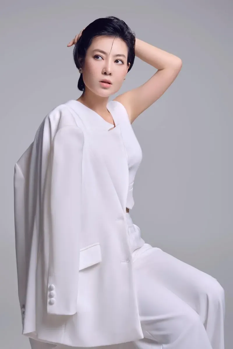 Thanh Hương 35
