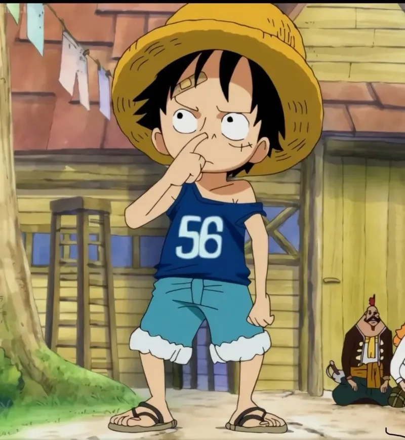 Luffy bé nhỏ đáng yêu trong ảnh Luffy lúc bé