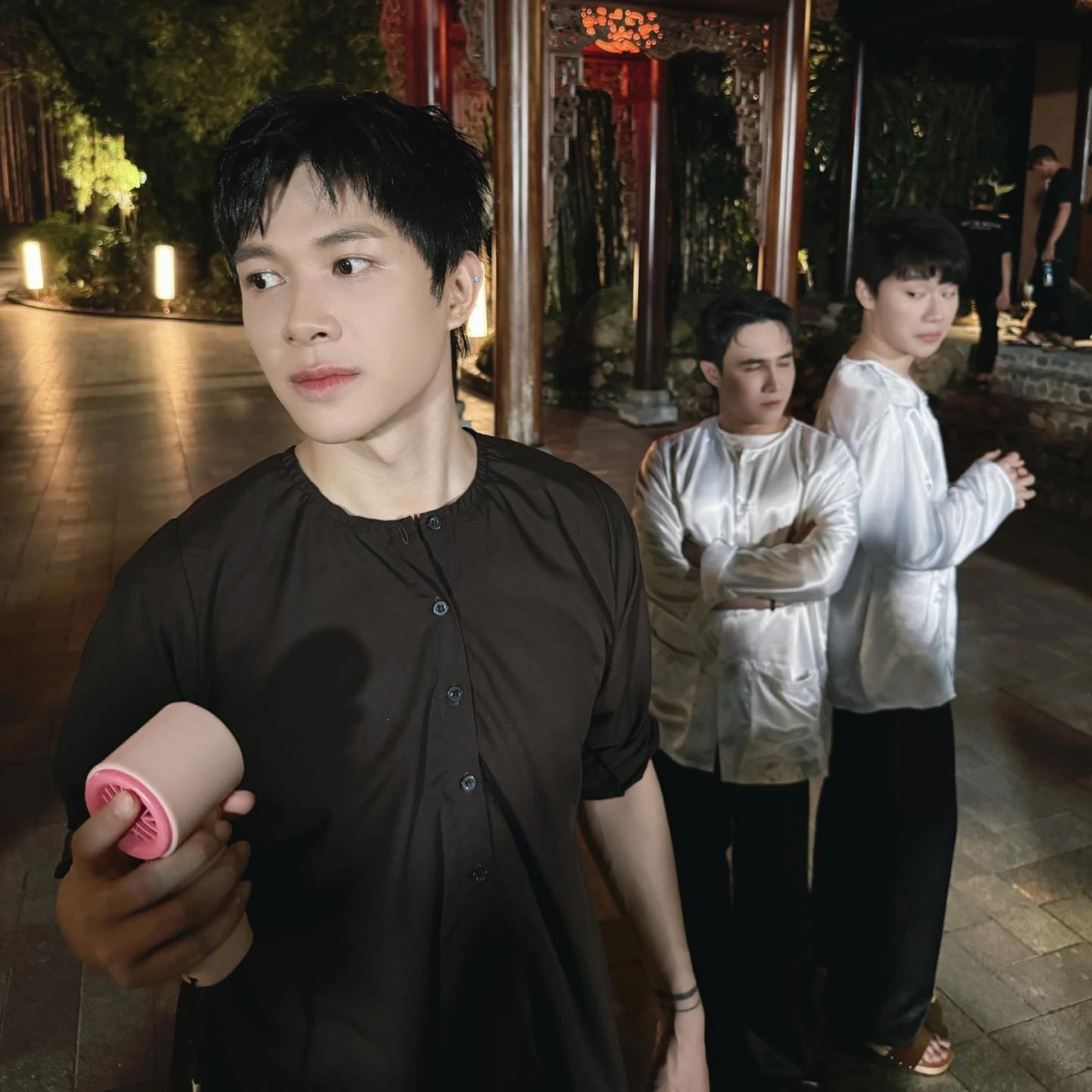 Nhìn lại chặng đường thăng trầm trong Anh Tú Atus sự nghiệp nghệ thuật