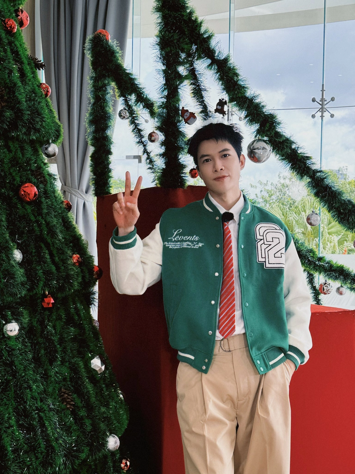 Cười nghiêng ngả với những lần Anh Tú Atus tham gia gameshow lầy lội