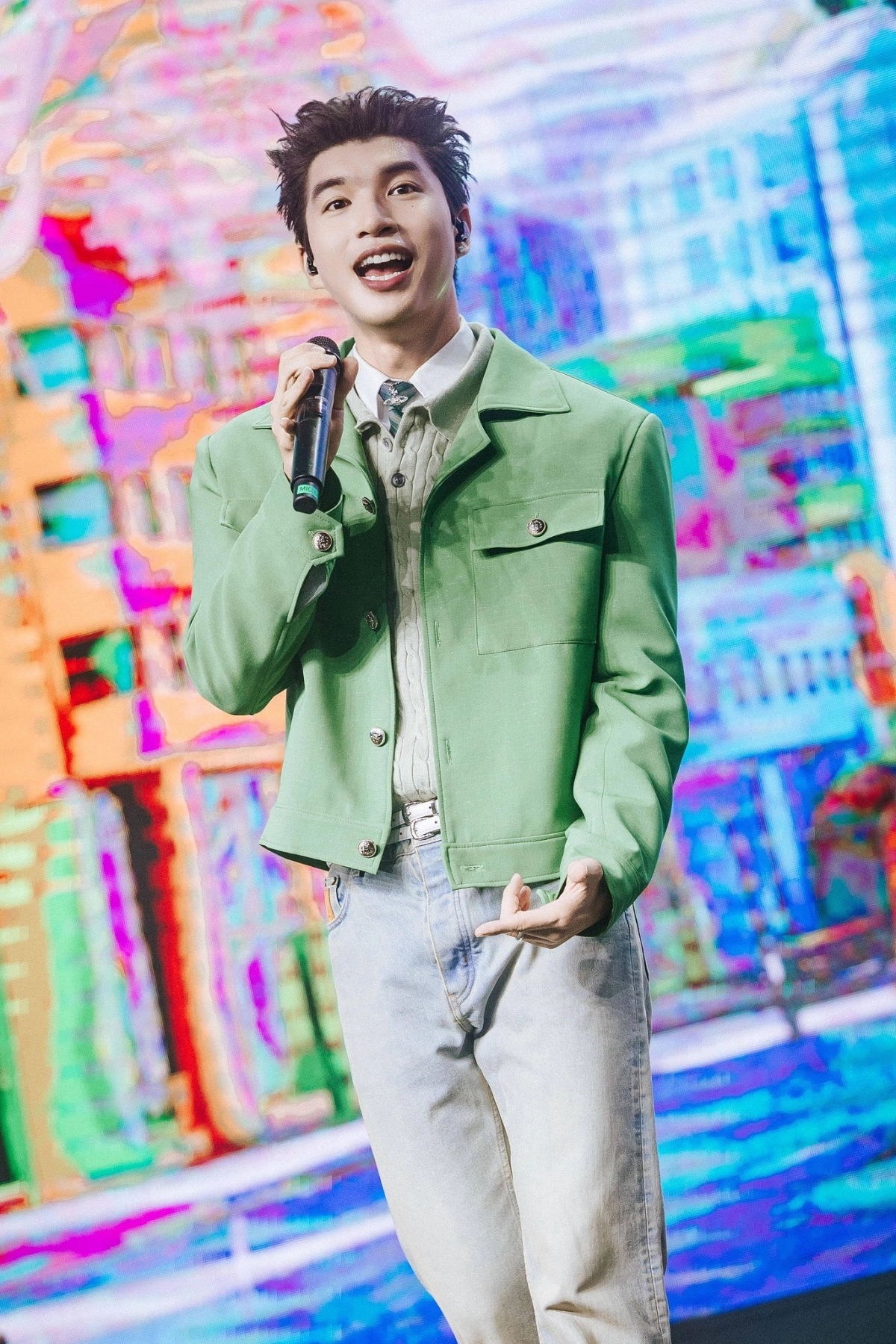 Hóng biến và thực hư câu chuyện Hieuthuhai drama đang viral mạng xã hội