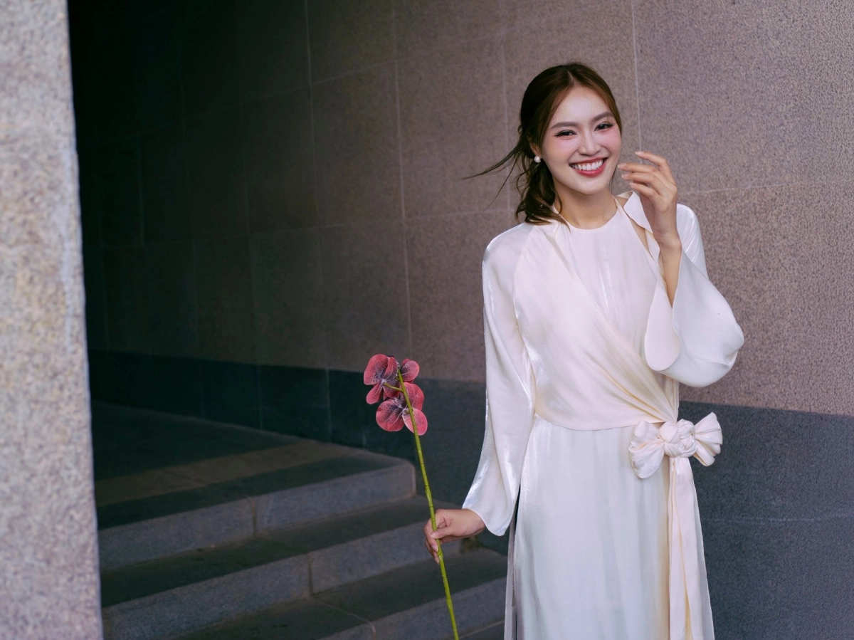 Bí quyết giữ dáng và số đo chiều cao cân nặng Ninh Dương Lan Ngọc chuẩn chỉnh