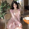 Chiêm ngưỡng vẻ đẹp ngọt ngào của các cô gái xinh mặc đồ pinky