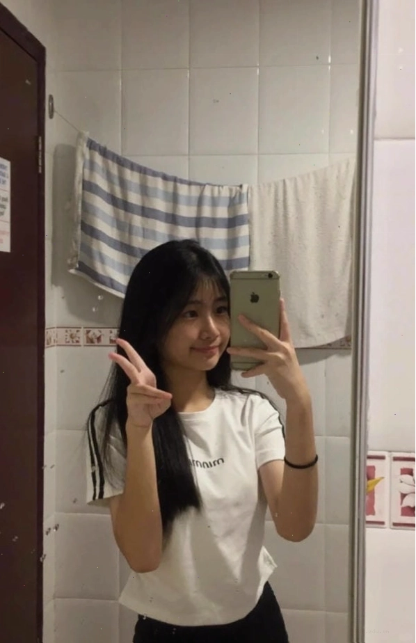 Ảnh gái K11 với phong cách nhẹ nhàng, tinh tế