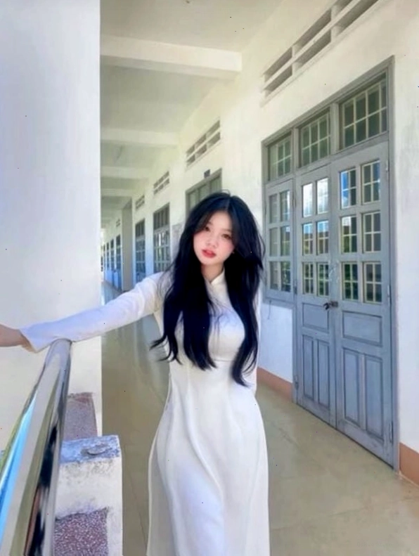 Ảnh gái xinh lớp 10 với phong cách cute đáng yêu