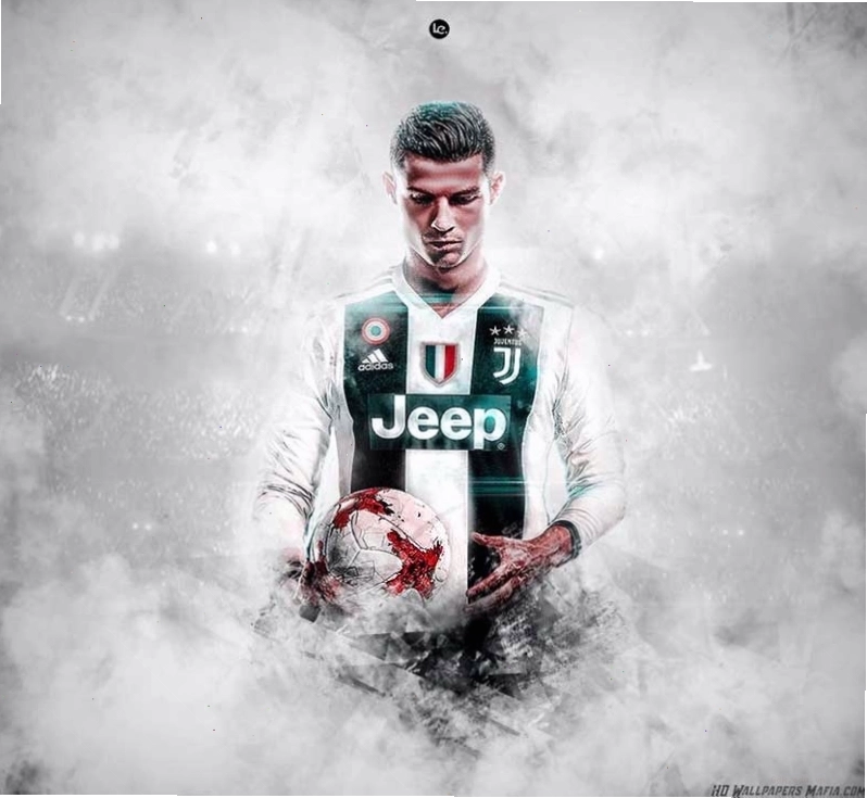 Cận cảnh biểu cảm tập trung của Ronaldo