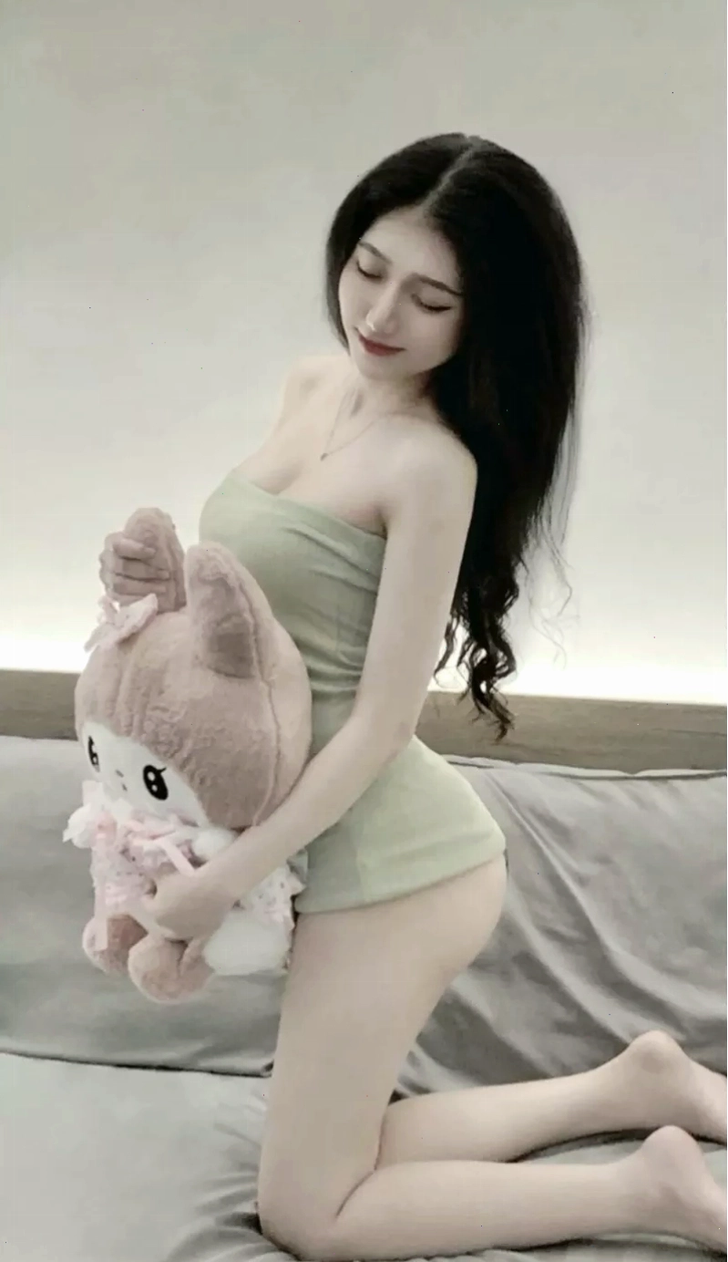 Gái xinh múp body tròn trịa được yêu thích