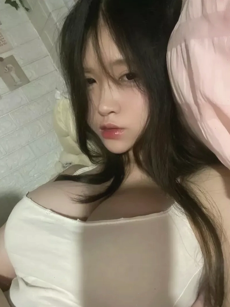 Gái xinh múp chụp góc nghiêng cực xinh