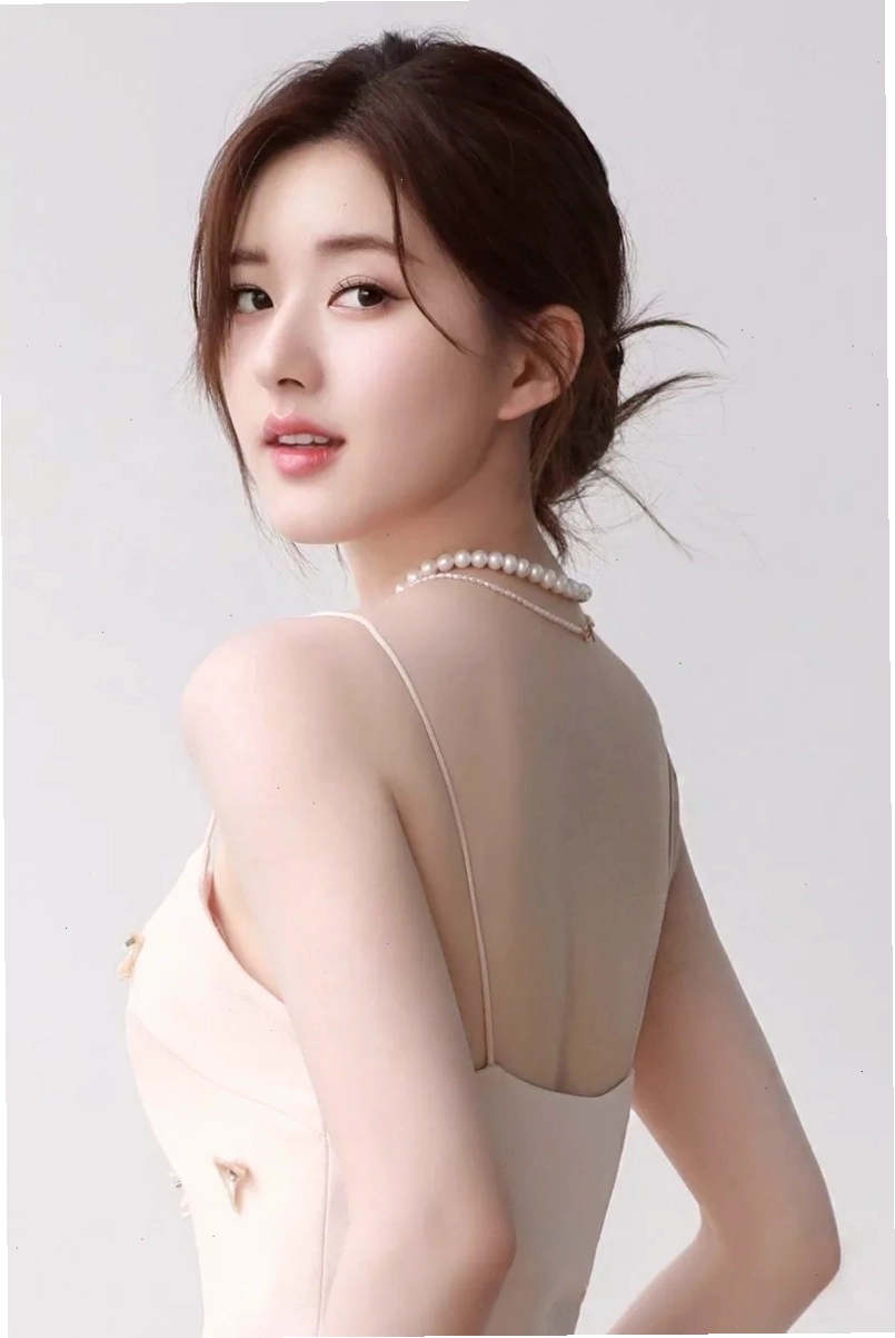 Gái xinh Trung Quốc sở hữu nét đẹp ngọt ngào và tự nhiên