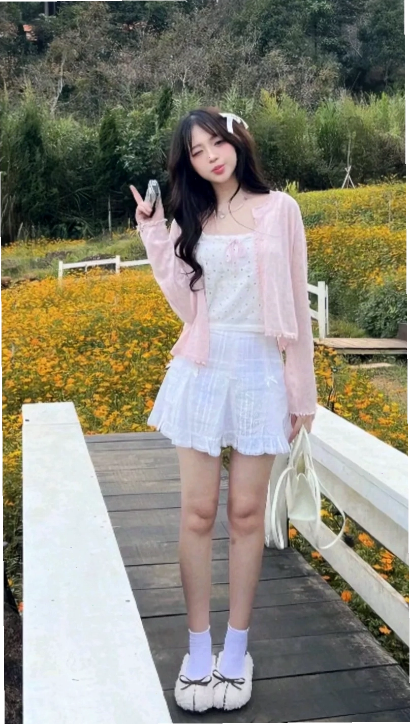 Gái xinh Trung Quốc với phong cách ngây thơ và đáng yêu