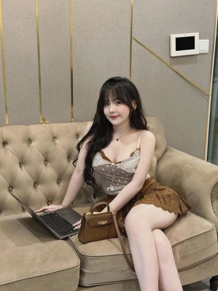 Gái xinh Việt Nam cosplay với vẻ ngoài quyến rũ