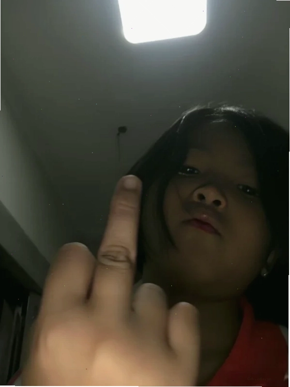 Hình ảnh ngón giữa meme độc đáo