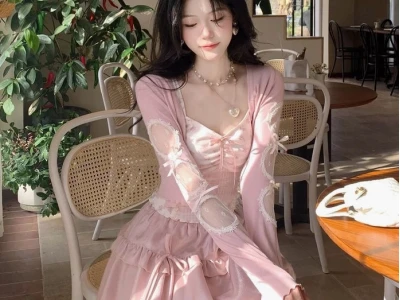 Chiêm ngưỡng vẻ đẹp ngọt ngào của các cô gái xinh mặc đồ pinky